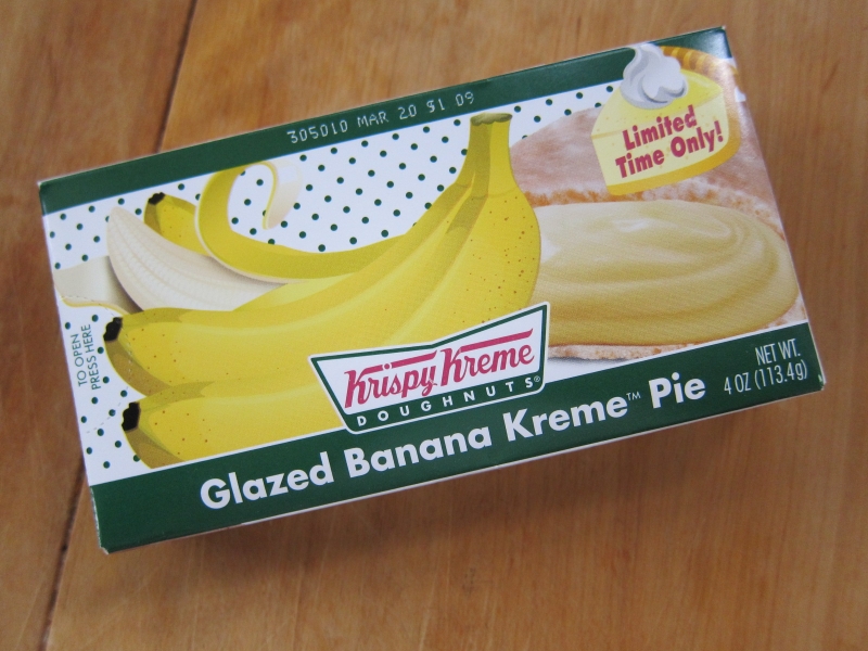  Krispy Kreme Glazed Banana Kreme Pie: una limited edition che ci fa volare!